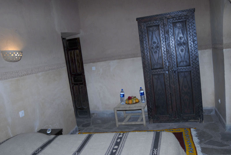 Hotel Kasbah Imdoukal Nkob Esterno foto