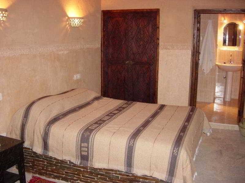 Hotel Kasbah Imdoukal Nkob Esterno foto